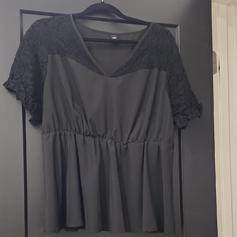 SHEIN Black Lace Detail Blouse